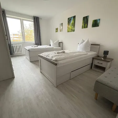 Moderne Studio-apartments In Wolfen Lägenhet *